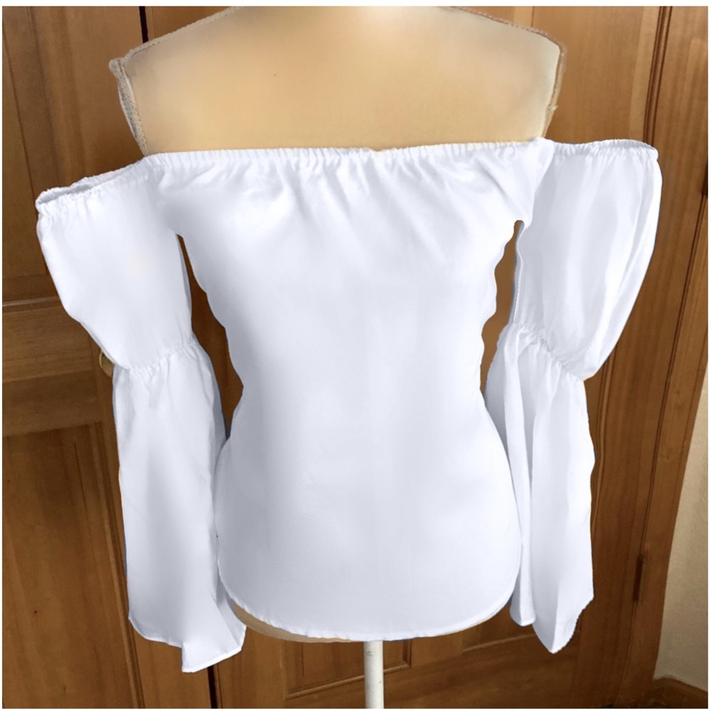 Off Shoulder Chiffon Blouse. - Picture 5 of 16